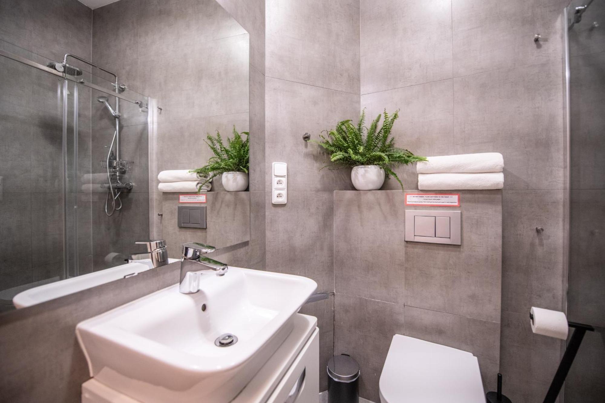Modern Downtown Apt - Renovated, On Ideal Location 布拉格 外观 照片