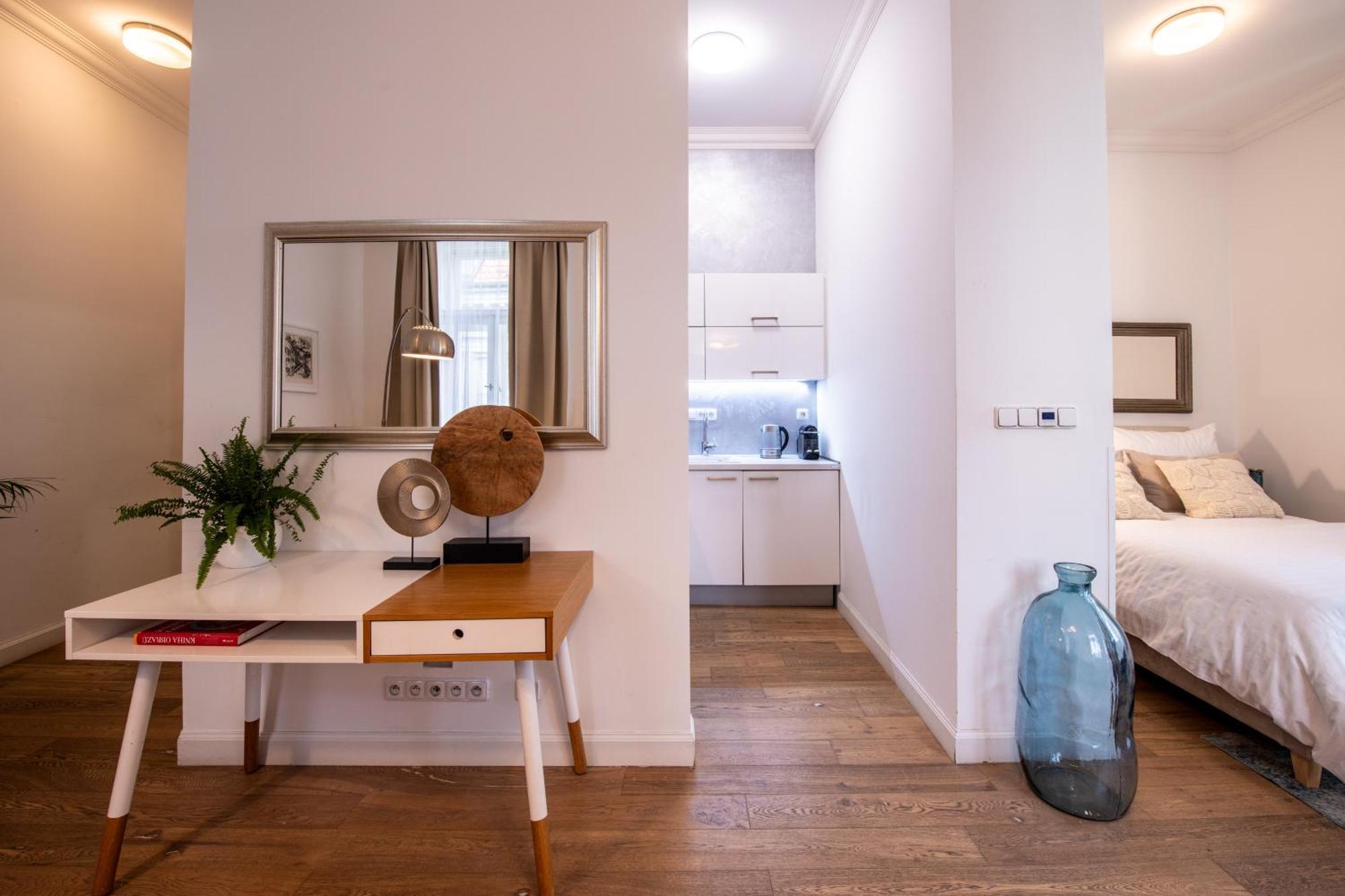 Modern Downtown Apt - Renovated, On Ideal Location 布拉格 外观 照片