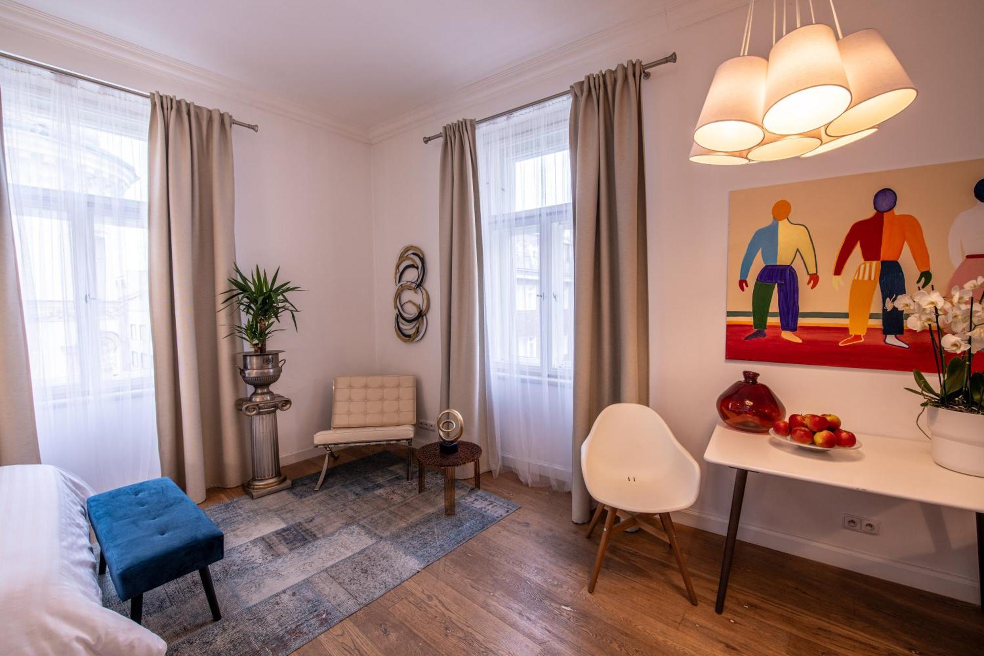 Modern Downtown Apt - Renovated, On Ideal Location 布拉格 外观 照片