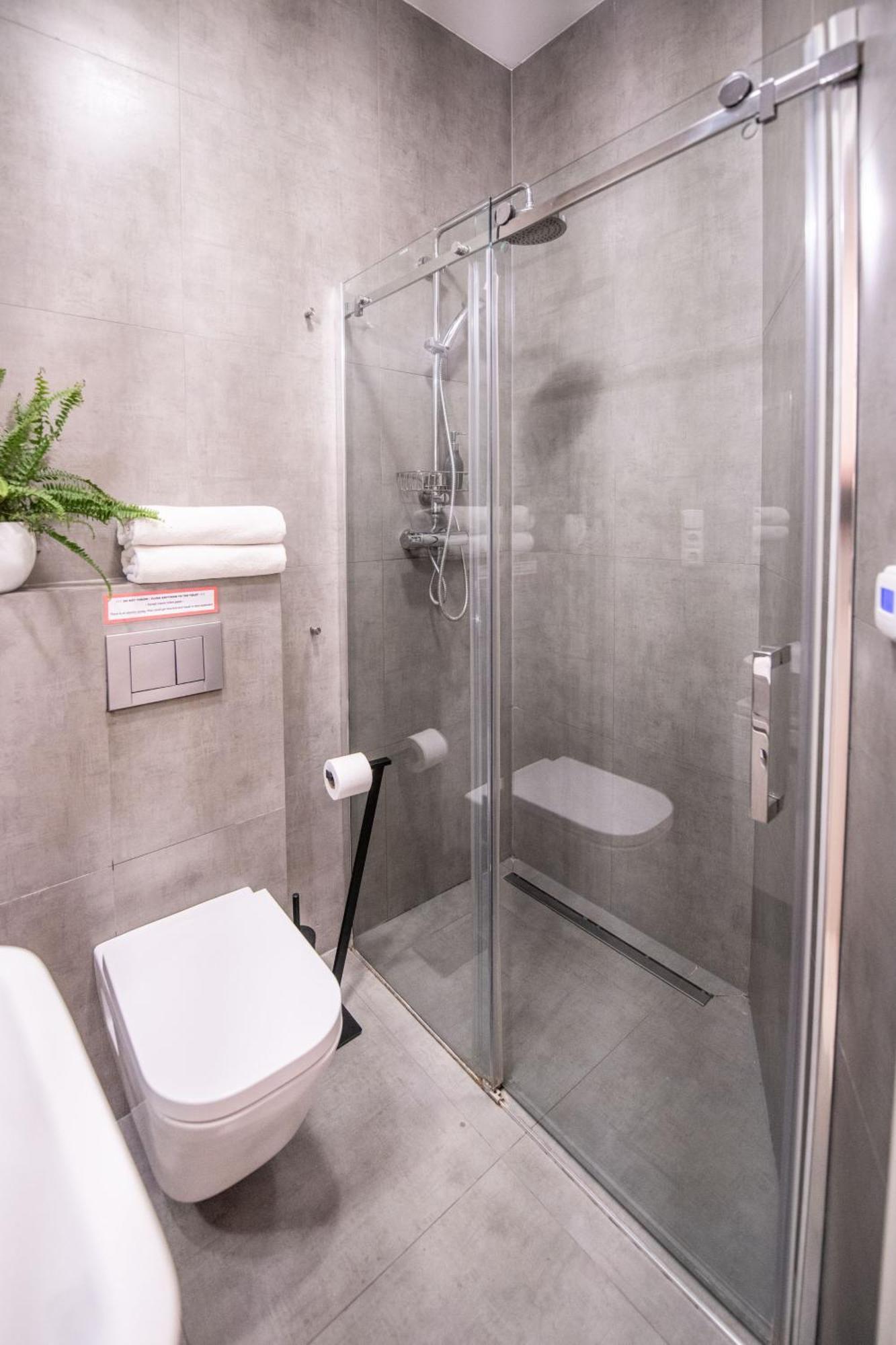 Modern Downtown Apt - Renovated, On Ideal Location 布拉格 外观 照片