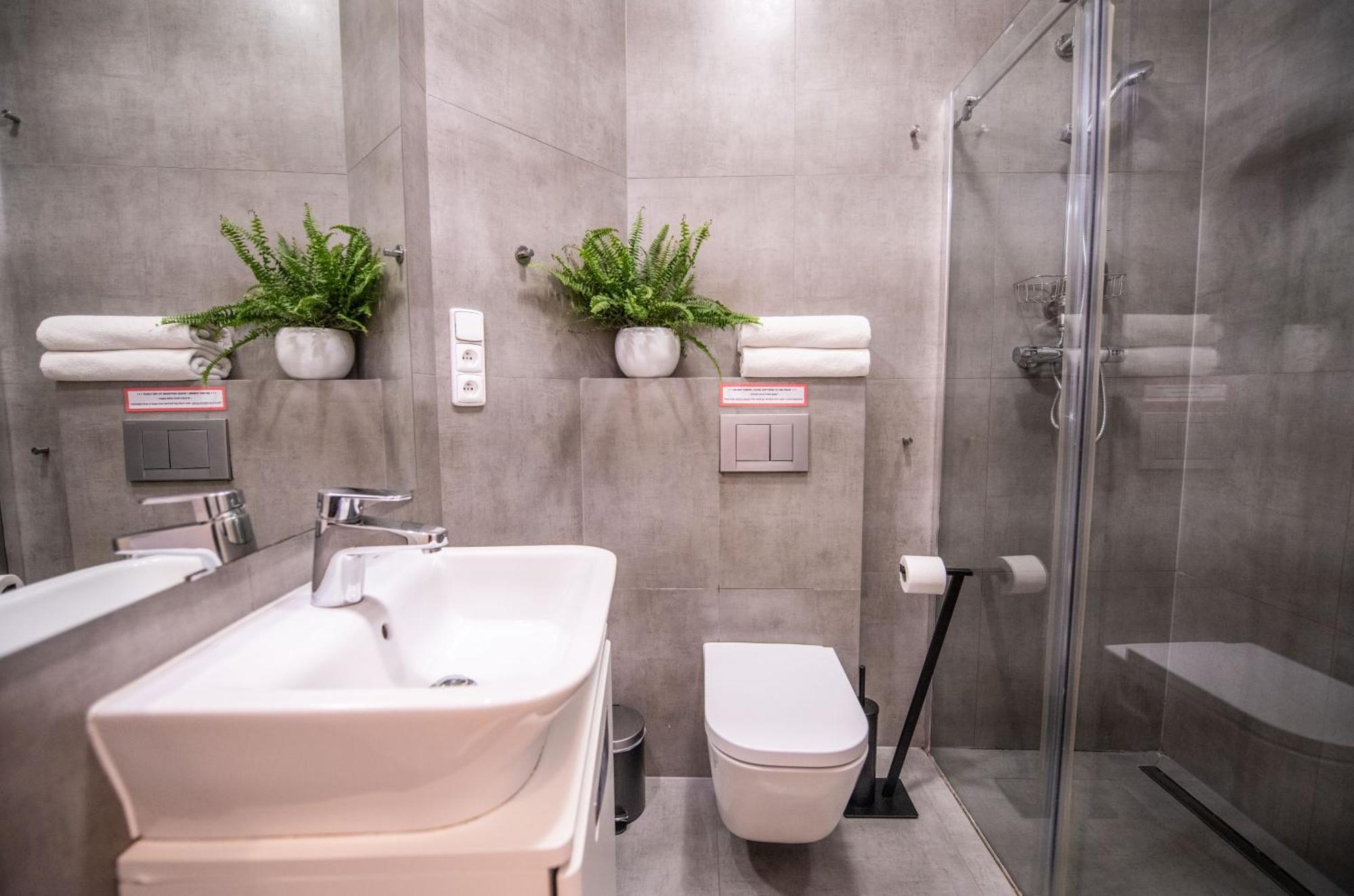 Modern Downtown Apt - Renovated, On Ideal Location 布拉格 外观 照片